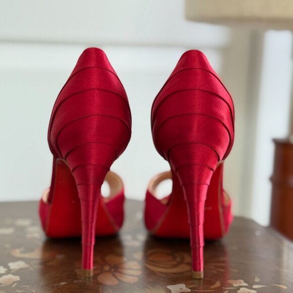 Christian Louboutin Armadillo Red Satin Peep Toe 36 1/2 Intact Red Bottoms - Picture 2 of 12